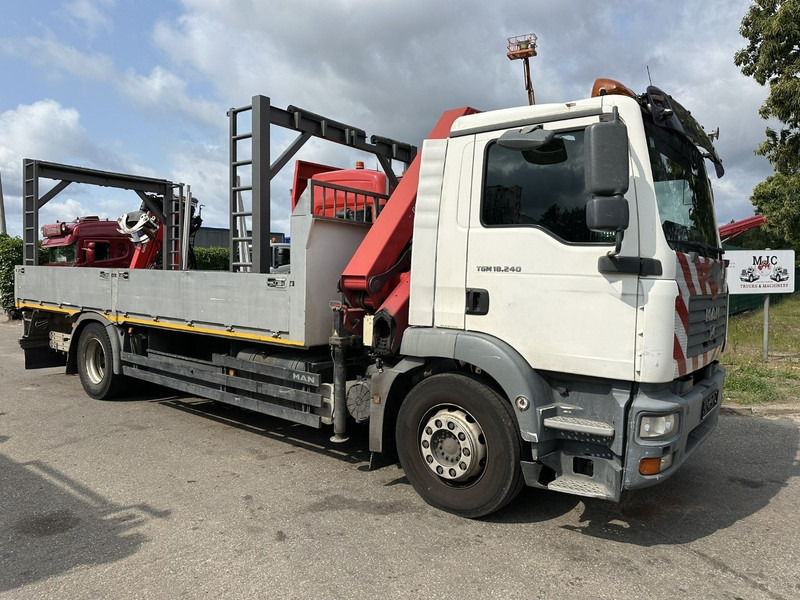 MAN TGM 18.240 4x2 + 2010 CRANE HMF 1420 K6 (17.5m! 6x) RADIO - PLATFORM 6m60 - MANUAL - EURO 3 - BE TRUCK - Dropside/ Flatbed truck, Crane truck: picture 1 MAN TGM 18.240 4x2 + 2010 CRANE HMF 1420 K6 (17.5m! 6x) RADIO - PLATFORM 6m60 - MANUAL - EURO 3 - BE TRUCK - Dropside/ Flatbed truck, Crane truck: picture 1