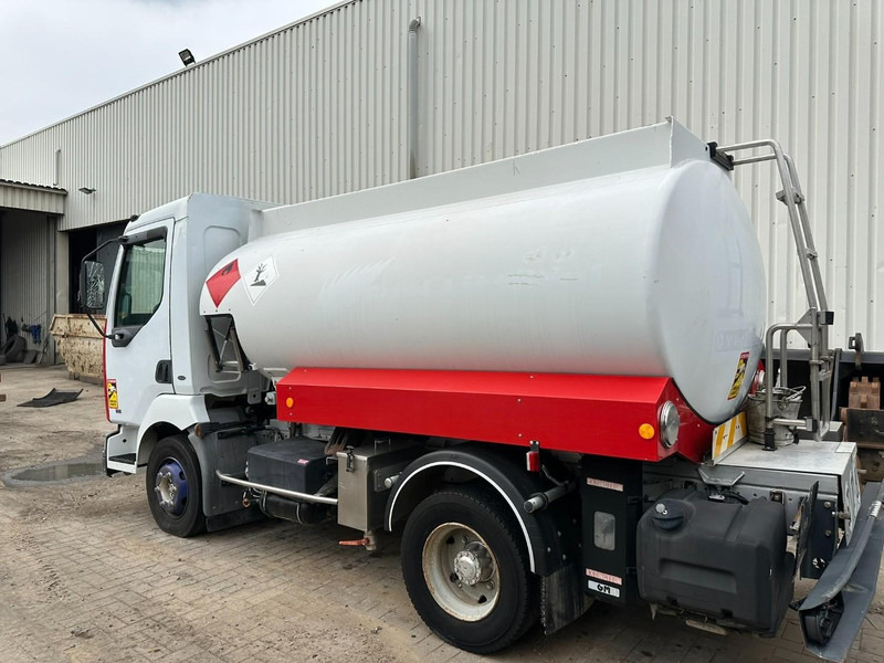Renault MIDLUM 150 FUEL TANKER / CITERNE MAZOUT - 6500L - 3 COMPARTIMENTS - *ENGINE PROBLEM* - Tank truck: picture 4 Renault MIDLUM 150 FUEL TANKER / CITERNE MAZOUT - 6500L - 3 COMPARTIMENTS - *ENGINE PROBLEM* - Tank truck: picture 4