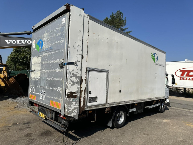 Renault MIDLUM 180 DCI 10T - CLOSED BOX 6.5m x 2.47m x 2.52m - E3 - AIR SUSPENSION - MANUAL - FR TRUCK - Box truck: picture 5 Renault MIDLUM 180 DCI 10T - CLOSED BOX 6.5m x 2.47m x 2.52m - E3 - AIR SUSPENSION - MANUAL - FR TRUCK - Box truck: picture 5