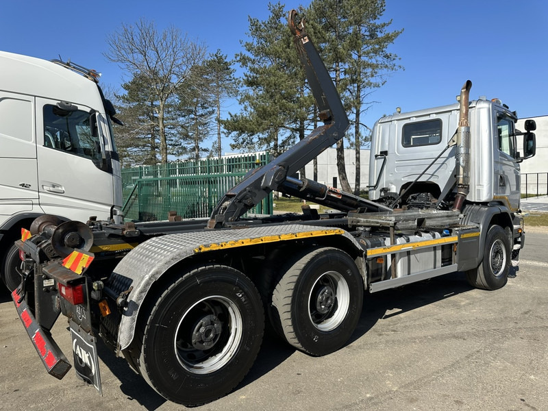 Scania G450 6x4 HOOKLIFT / HAAKSYSTEEM AJK 20T - 5760mm - 3m90 WB - HUB REDUCTION / STEEL SUSPENSION - EURO 6 - BE TRUCK - Hook lift truck: picture 5 Scania G450 6x4 HOOKLIFT / HAAKSYSTEEM AJK 20T - 5760mm - 3m90 WB - HUB REDUCTION / STEEL SUSPENSION - EURO 6 - BE TRUCK - Hook lift truck: picture 5