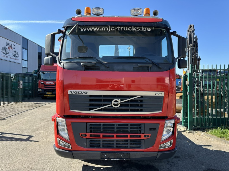 Volvo FH 420 TRIDEM 8x4 25T AJK HAAKSYSTEEM - NAAFREDUCTIE - LIFT + STUUR-AS - LUCHTVERING - I-SHIFT - BELG - Hook lift truck: picture 2 Volvo FH 420 TRIDEM 8x4 25T AJK HAAKSYSTEEM - NAAFREDUCTIE - LIFT + STUUR-AS - LUCHTVERING - I-SHIFT - BELG - Hook lift truck: picture 2