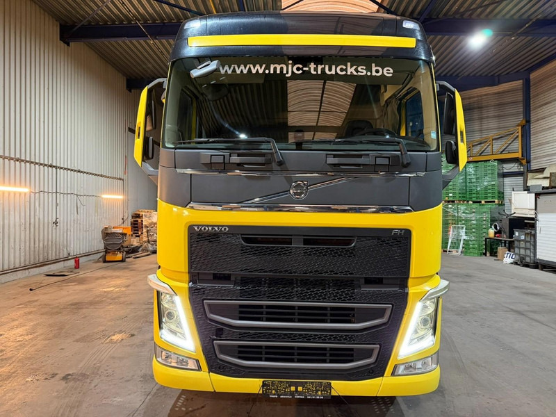 Volvo FH 460 8x4 TRIDEM CURTAINSIDE BOX 8m50 / BDF / SILO COMPRESSOR - *FULL AIR* - EURO 6 - LIFT + STEERING AXLE - BE TRUCK - Curtainsider truck: picture 5 Volvo FH 460 8x4 TRIDEM CURTAINSIDE BOX 8m50 / BDF / SILO COMPRESSOR - *FULL AIR* - EURO 6 - LIFT + STEERING AXLE - BE TRUCK - Curtainsider truck: picture 5
