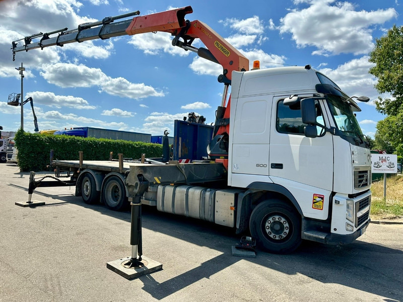 Volvo FH 500 6X2 PRITSCHE + KRAN PALFINGER PK50002 E 5x - RETARDER - PLATFORM 6m20 - TWISTLOCKS 20' - 561.000km - EURO 5 - Dropside/ Flatbed truck, Crane truck: picture 2 Volvo FH 500 6X2 PRITSCHE + KRAN PALFINGER PK50002 E 5x - RETARDER - PLATFORM 6m20 - TWISTLOCKS 20' - 561.000km - EURO 5 - Dropside/ Flatbed truck, Crane truck: picture 2