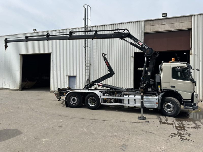 Volvo FM 370 6x2 HOOKLIFT 21T + CRANE HIAB 144 E-4 HIDUO - ENGINE / GEARBOX OK - CHASSIS OK - RUNNING + DRIVING - BE TRUCK - Hook lift truck, Crane truck: picture 5 Volvo FM 370 6x2 HOOKLIFT 21T + CRANE HIAB 144 E-4 HIDUO - ENGINE / GEARBOX OK - CHASSIS OK - RUNNING + DRIVING - BE TRUCK - Hook lift truck, Crane truck: picture 5