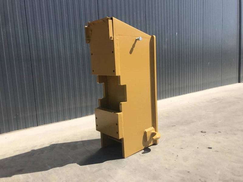 Cat 160H - Attachment for Construction machinery: picture 3 Cat 160H - Attachment for Construction machinery: picture 3