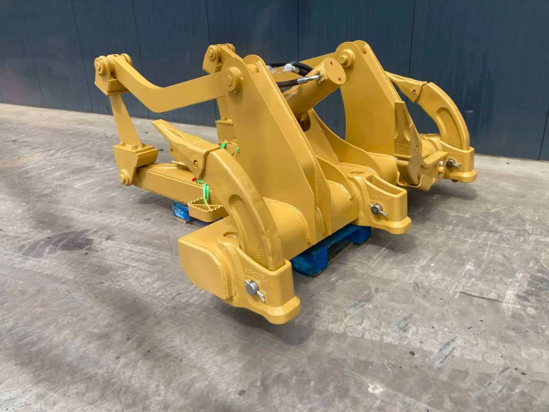 Cat D6 XE - Attachment for Construction machinery: picture 2 Cat D6 XE - Attachment for Construction machinery: picture 2