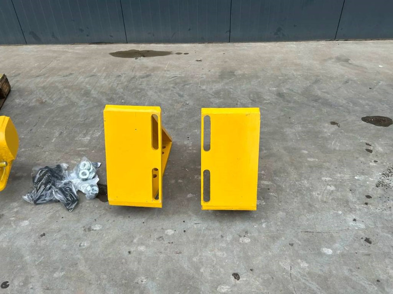 Komatsu D39 - Attachment for Construction machinery: picture 4 Komatsu D39 - Attachment for Construction machinery: picture 4