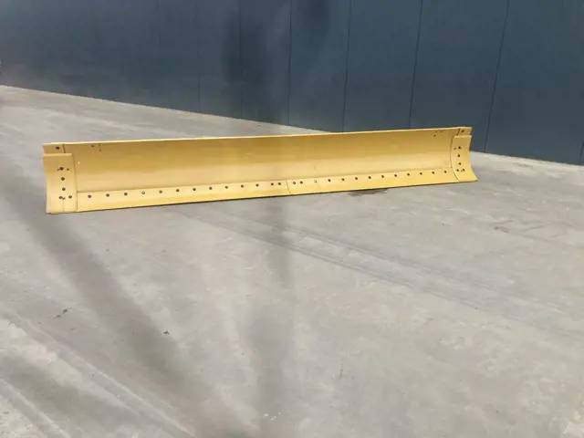 Cat 120M2 Moldboard - Blade for Construction machinery: picture 1 Cat 120M2 Moldboard - Blade for Construction machinery: picture 1