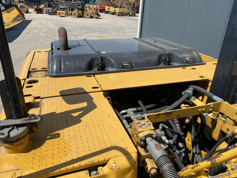 Crawler excavator Cat 320D L: picture 13