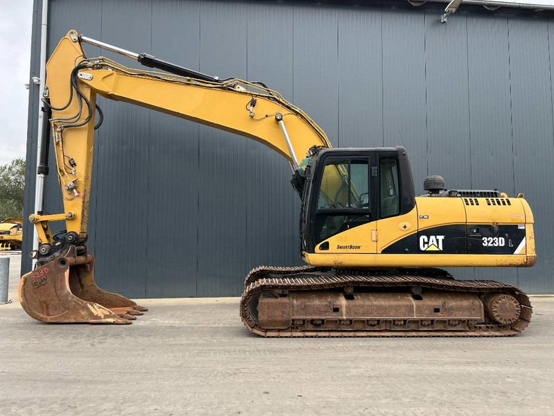 Cat 323D L - Crawler excavator: picture 2 Cat 323D L - Crawler excavator: picture 2
