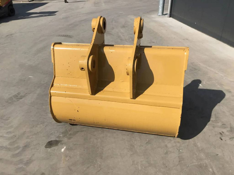 Cat 323GC 1.40m - Bucket for Construction machinery: picture 4 Cat 323GC 1.40m - Bucket for Construction machinery: picture 4