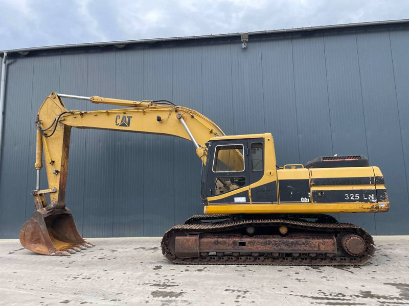 Cat 325LN - Crawler excavator: picture 2 Cat 325LN - Crawler excavator: picture 2
