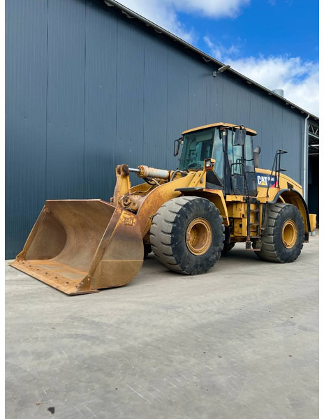 Cat 966H - Full Steering - Wheel loader: picture 1 Cat 966H - Full Steering - Wheel loader: picture 1
