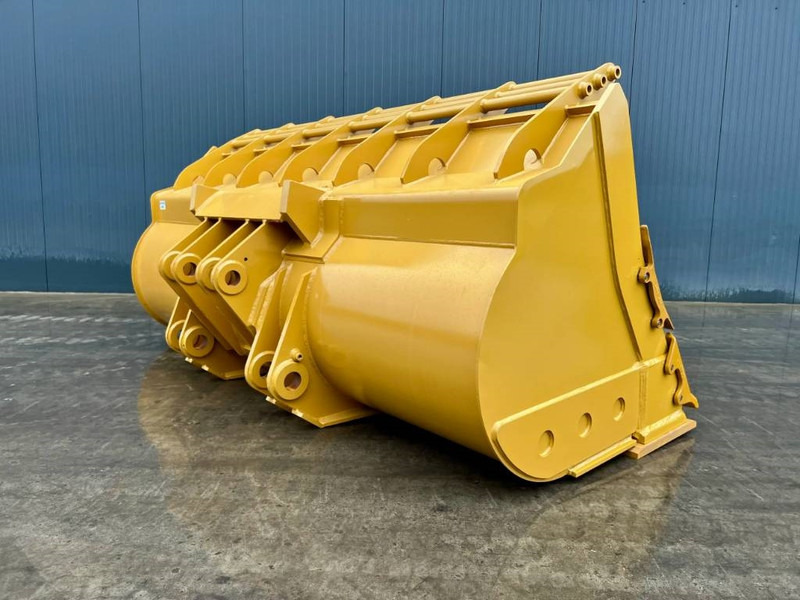Cat 980 incl. cutting edge + side protectors - Bucket for Construction machinery: picture 2 Cat 980 incl. cutting edge + side protectors - Bucket for Construction machinery: picture 2