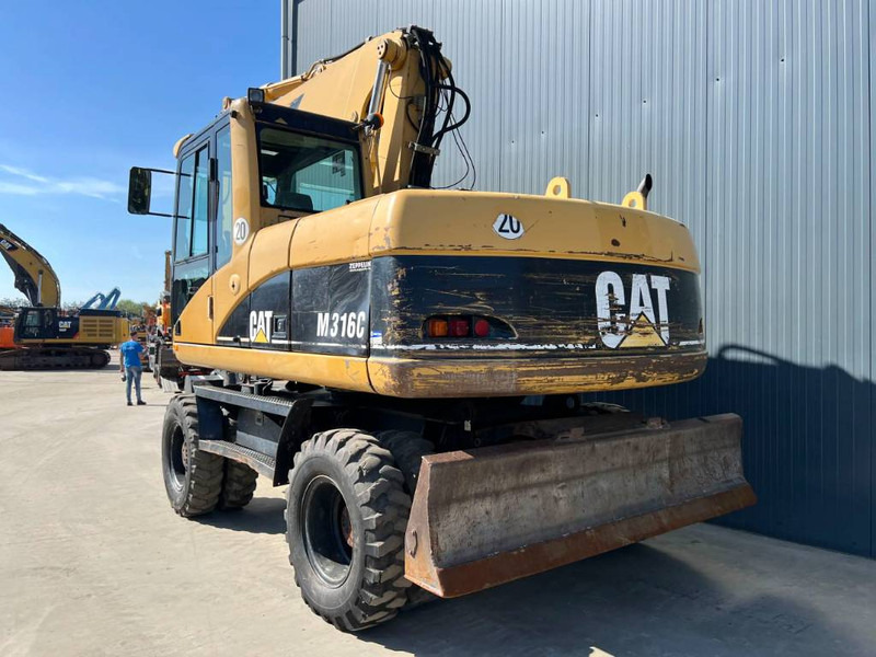 Cat M316C - Wheel excavator: picture 2 Cat M316C - Wheel excavator: picture 2