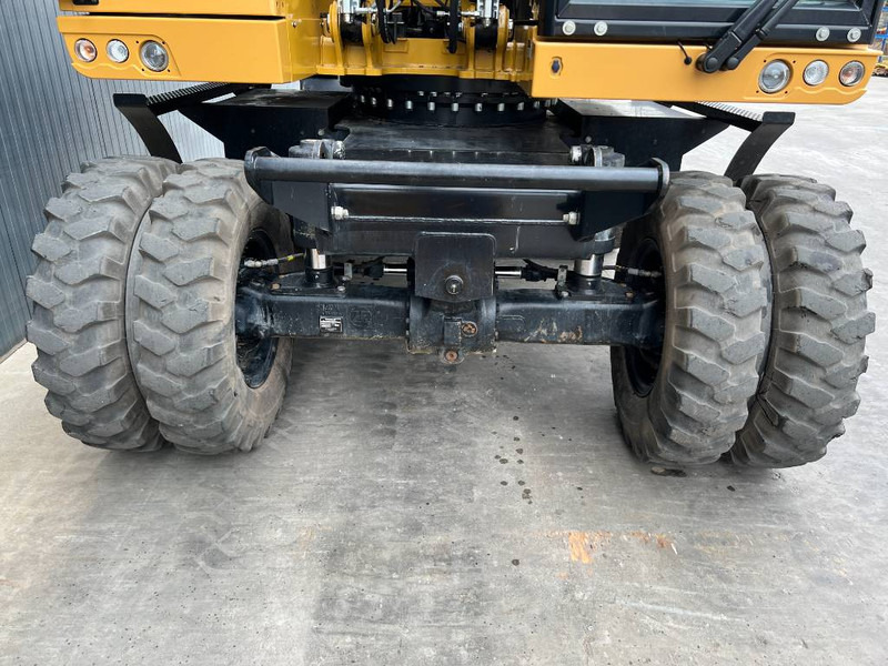 Wheel excavator Cat M318F - Extremely Nice Condition: picture 13