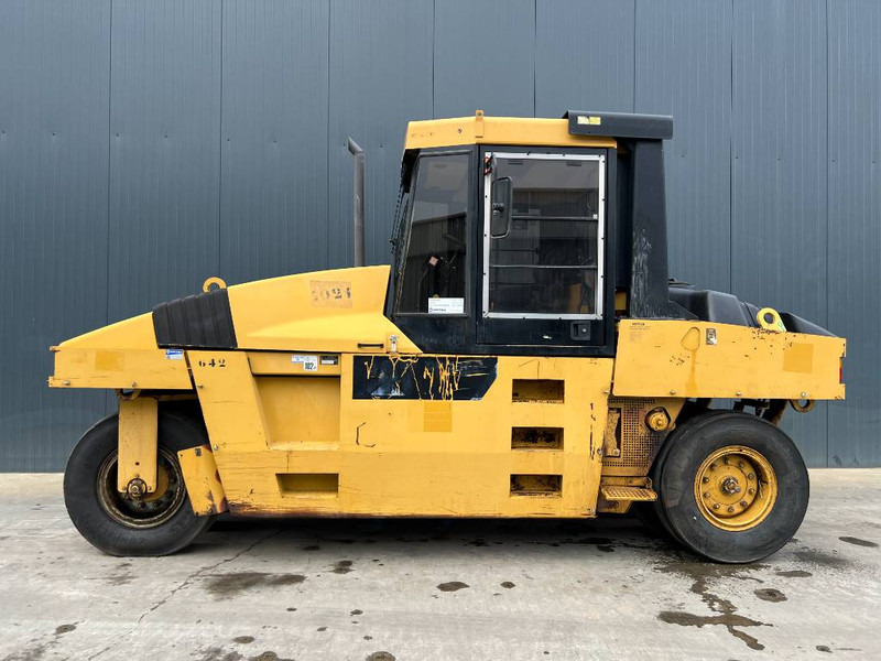 Cat PS 300 C - Pneumatic roller: picture 2 Cat PS 300 C - Pneumatic roller: picture 2