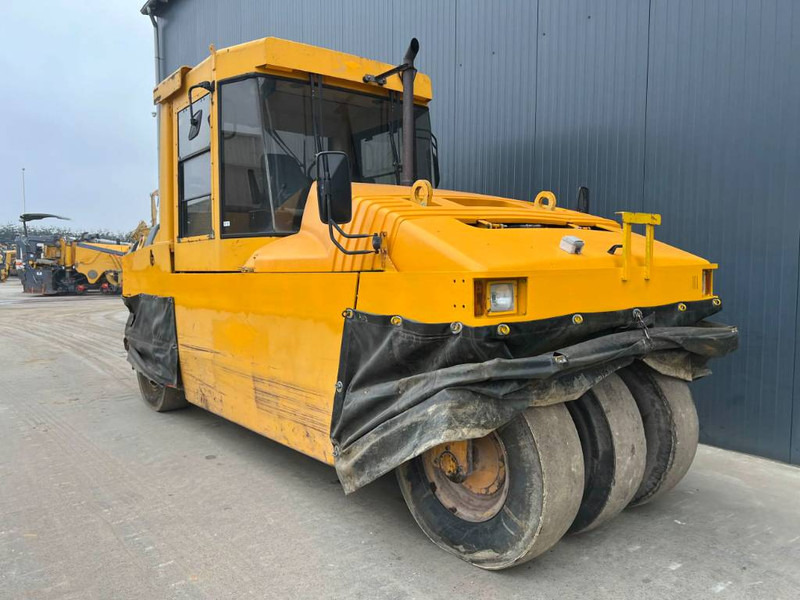 Cat PS300B - Pneumatic roller: picture 3 Cat PS300B - Pneumatic roller: picture 3