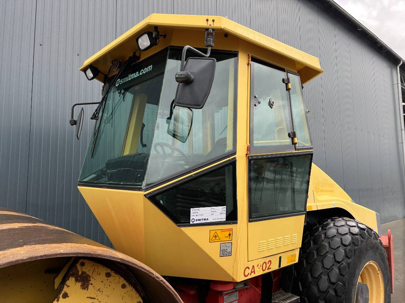 Dynapac CA302D - Roller: picture 5 Dynapac CA302D - Roller: picture 5