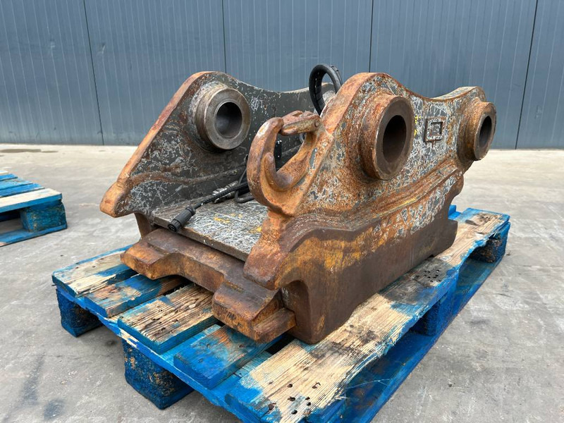 Gjerstad S80 - 329E - Quick coupler for Construction machinery: picture 1 Gjerstad S80 - 329E - Quick coupler for Construction machinery: picture 1