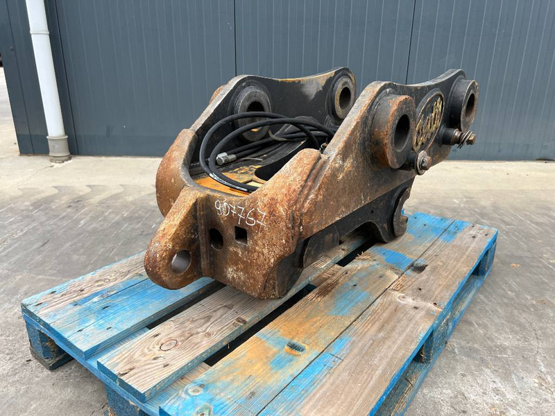 Miller 320C / 320D / 323D C-Stick Geith - Quick coupler for Construction machinery: picture 1 Miller 320C / 320D / 323D C-Stick Geith - Quick coupler for Construction machinery: picture 1