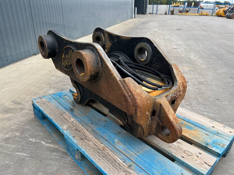 Miller 320C / 320D / 323D C-Stick Geith - Quick coupler for Construction machinery: picture 3 Miller 320C / 320D / 323D C-Stick Geith - Quick coupler for Construction machinery: picture 3