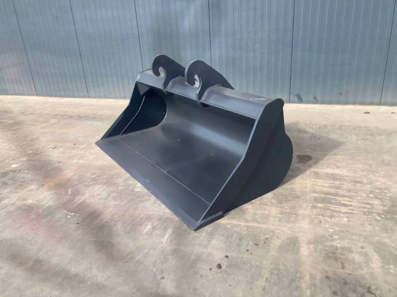 Smitma CW30 2.00m - Bucket for Construction machinery: picture 3 Smitma CW30 2.00m - Bucket for Construction machinery: picture 3
