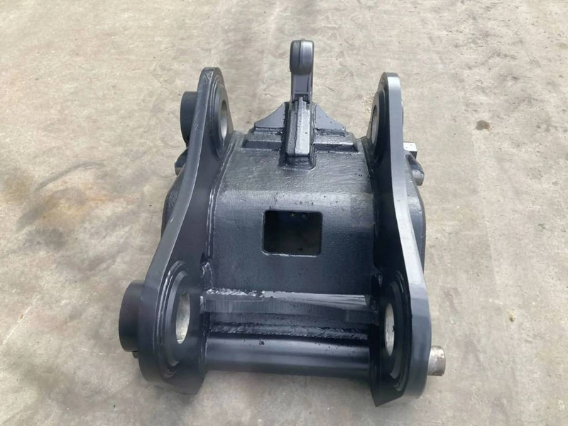 Smitma CW40 - EC220 - Quick coupler for Construction machinery: picture 5 Smitma CW40 - EC220 - Quick coupler for Construction machinery: picture 5