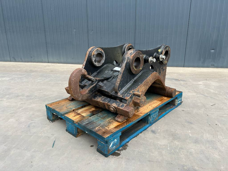 Verachtert CW45 - 330F - Quick coupler for Construction machinery: picture 1 Verachtert CW45 - 330F - Quick coupler for Construction machinery: picture 1