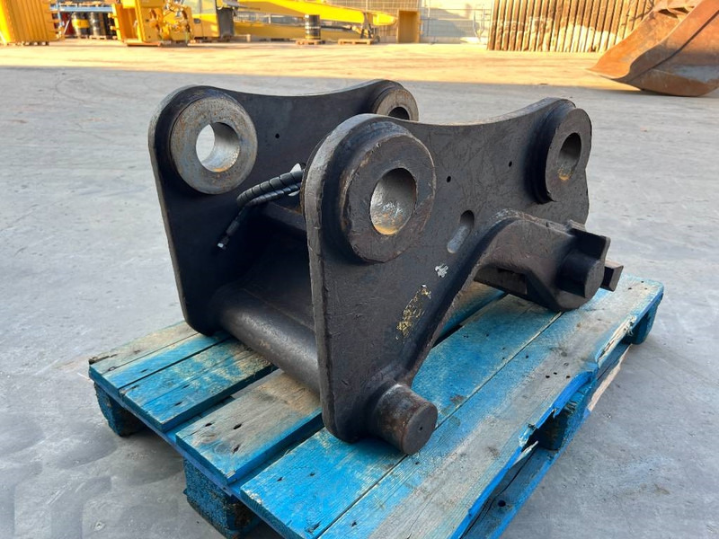 Verachtert CW45S 329E - Quick coupler for Construction machinery: picture 4 Verachtert CW45S 329E - Quick coupler for Construction machinery: picture 4