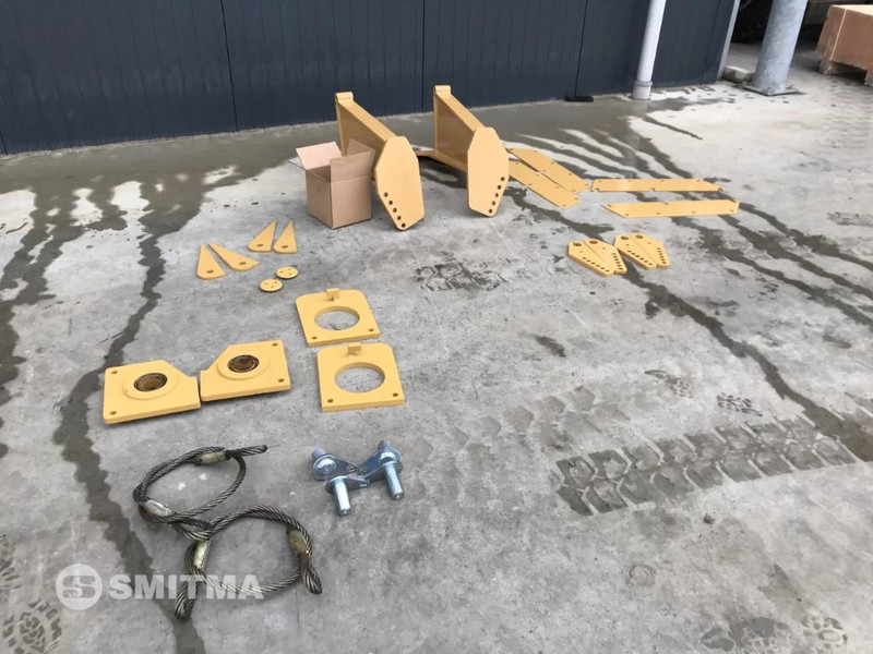 Volvo A25D - Tail lift for Construction machinery: picture 4 Volvo A25D - Tail lift for Construction machinery: picture 4