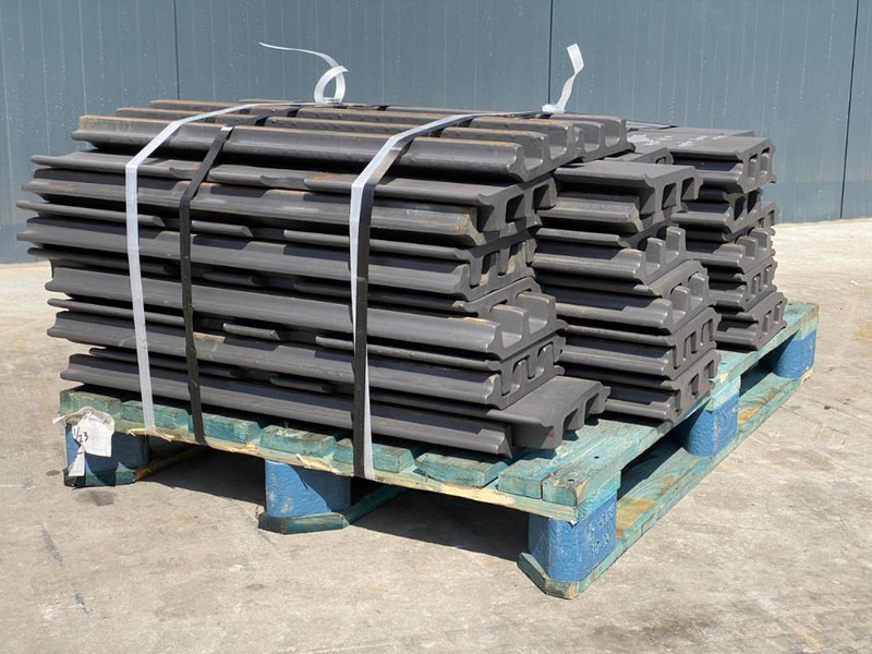 Volvo EC480 Shoes/Pads - Frame/ Chassis for Construction machinery: picture 4 Volvo EC480 Shoes/Pads - Frame/ Chassis for Construction machinery: picture 4
