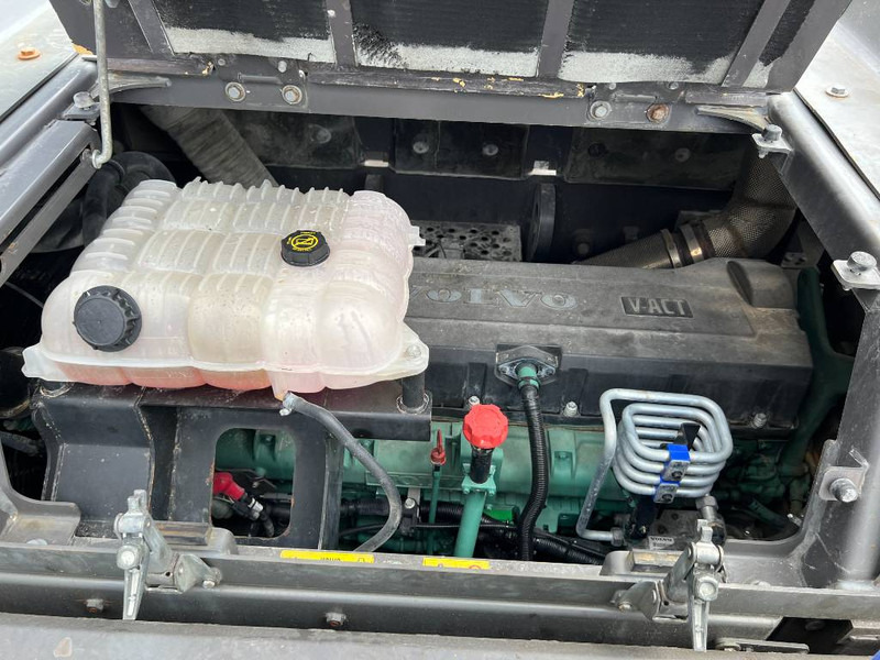 Volvo EC750E L - Crawler excavator: picture 1 Volvo EC750E L - Crawler excavator: picture 1