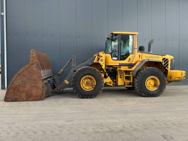 Volvo L120F - Wheel loader: picture 5 Volvo L120F - Wheel loader: picture 5