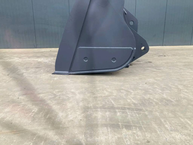 Volvo L90F - Bucket for Construction machinery: picture 2 Volvo L90F - Bucket for Construction machinery: picture 2