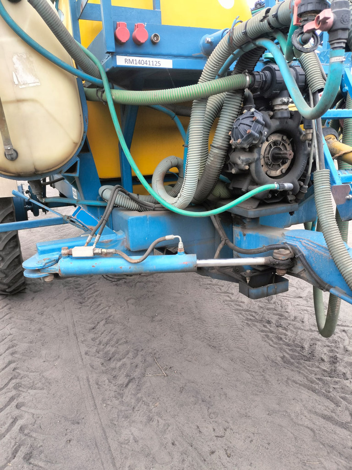 Delvano 2700 - Sprayer: picture 5 Delvano 2700 - Sprayer: picture 5