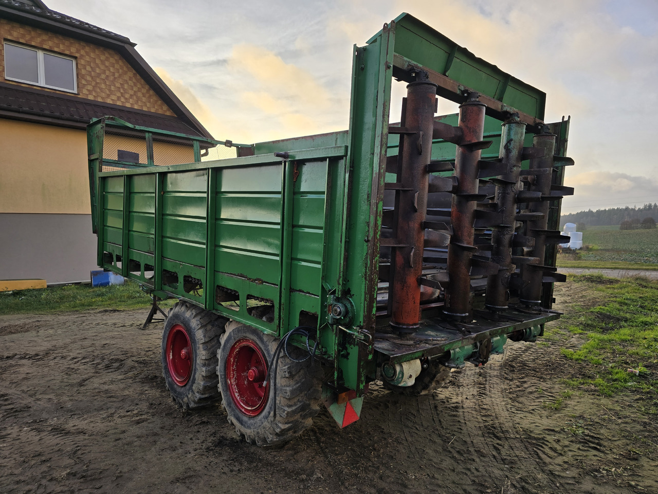 FORTSCHRITT T-088 - Manure spreader: picture 5 FORTSCHRITT T-088 - Manure spreader: picture 5