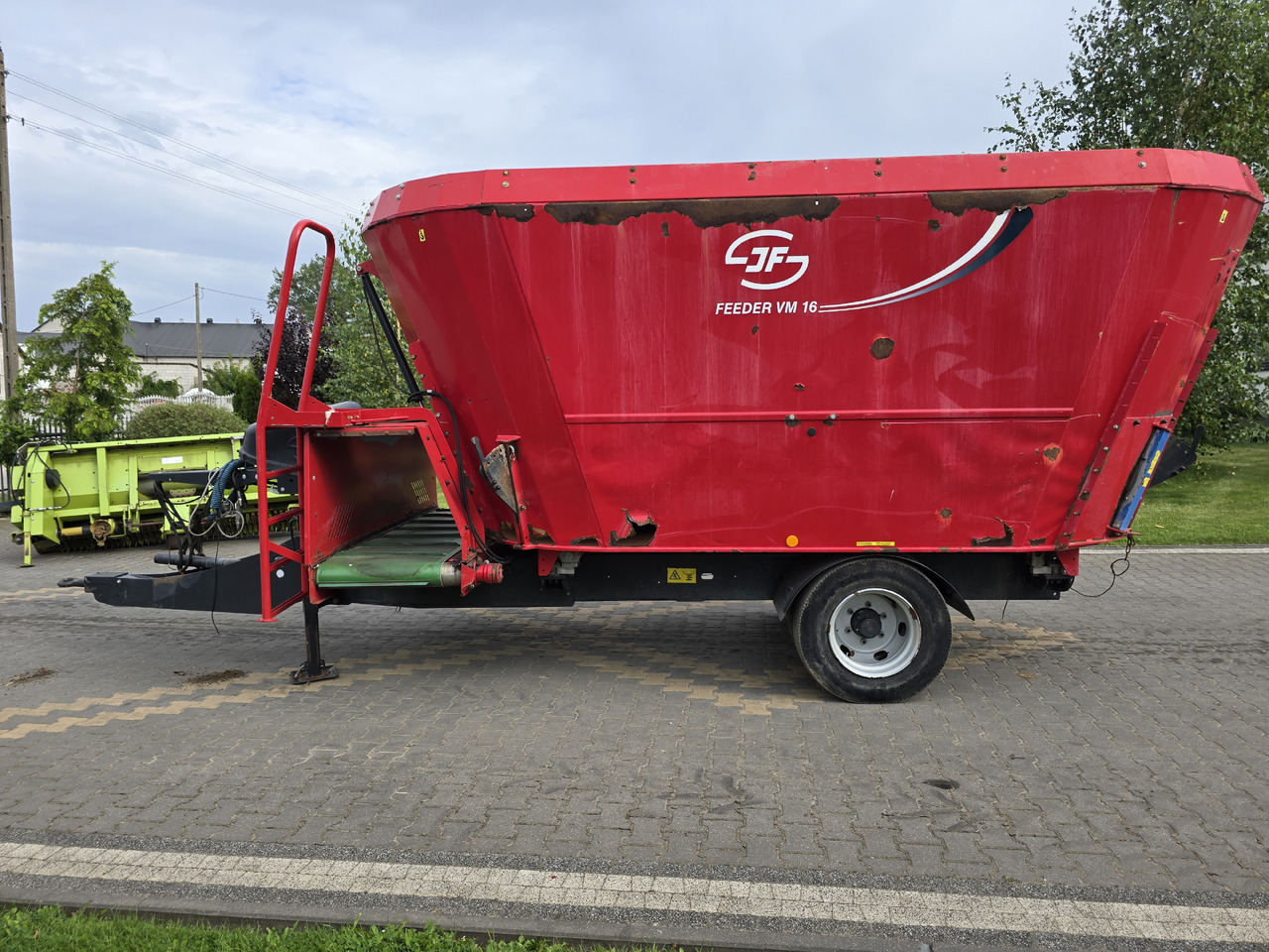 JF FEEDER VM 16 - Forage mixer wagon: picture 3 JF FEEDER VM 16 - Forage mixer wagon: picture 3