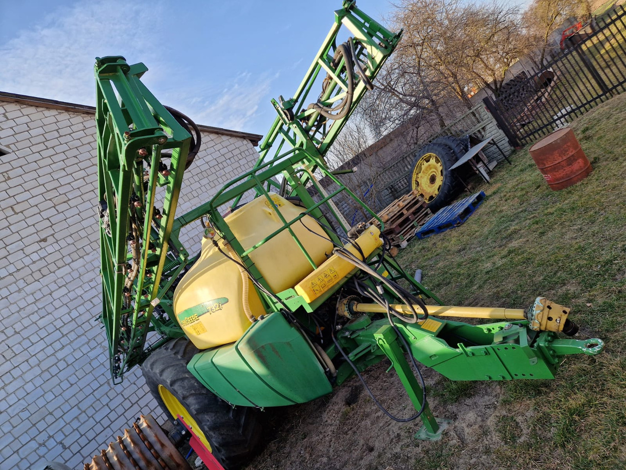 John Deere 732i - Sprayer: picture 3 John Deere 732i - Sprayer: picture 3