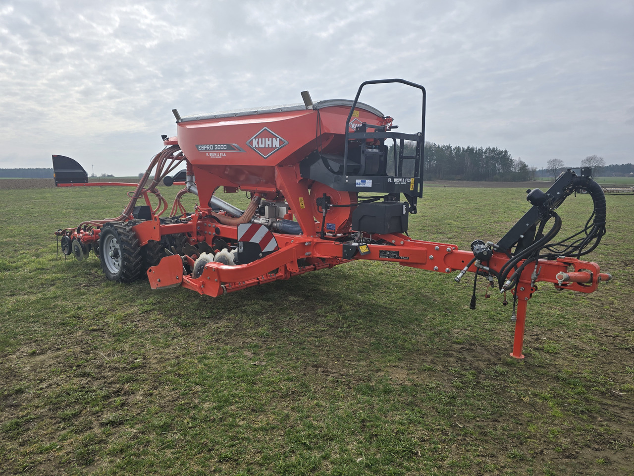 KUHN ESPRO 3000 - Combine seed drill: picture 2 KUHN ESPRO 3000 - Combine seed drill: picture 2