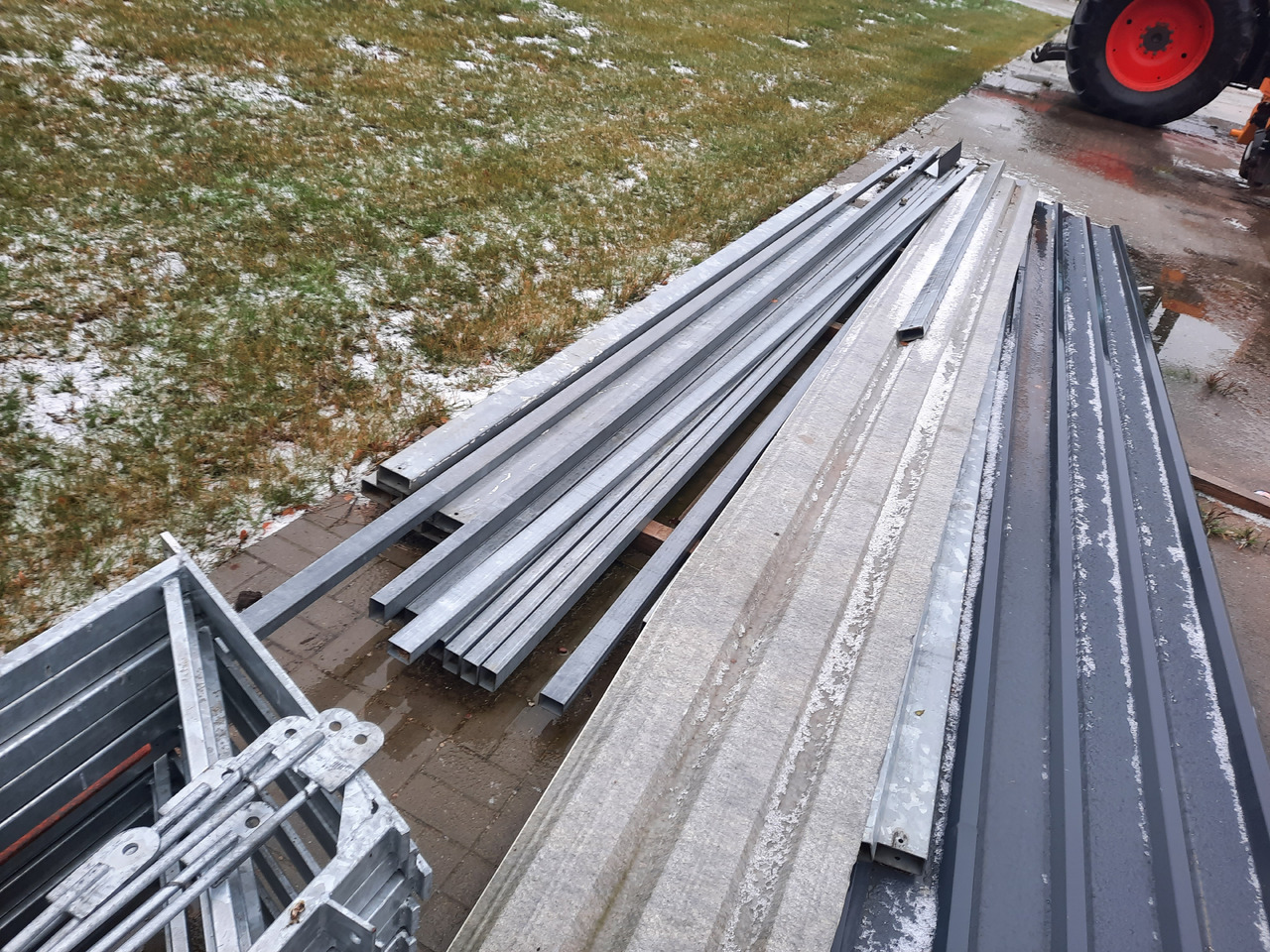 Konstrukcja hali / wiaty stalowej 8 m x 5 m (40 m2) ocynkowana NOWA - Construction equipment: picture 4 Konstrukcja hali / wiaty stalowej 8 m x 5 m (40 m2) ocynkowana NOWA - Construction equipment: picture 4