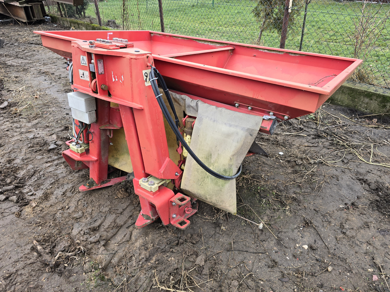 Lely - Fertilizer spreader: picture 4 Lely - Fertilizer spreader: picture 4