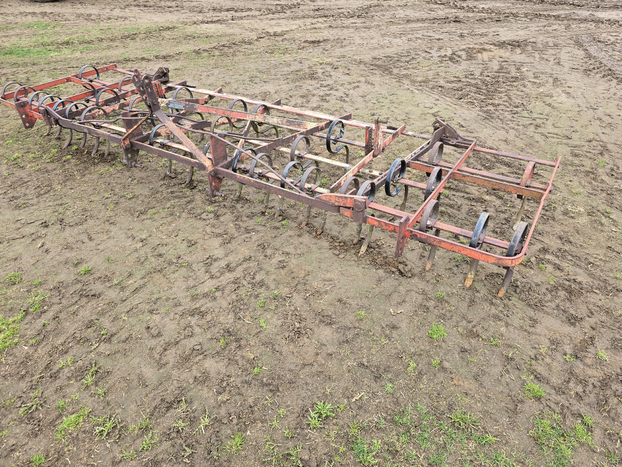 MASSEY-FERGUSON 4-25 MASSEY-FERGUSON 4-25 - Cultivator: picture 1 MASSEY-FERGUSON 4-25 MASSEY-FERGUSON 4-25 - Cultivator: picture 1