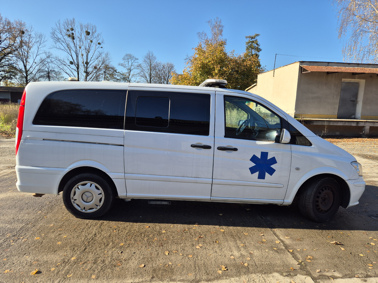 Ambulance MERCEDES-BENZ Vito 122 CDi: picture 6