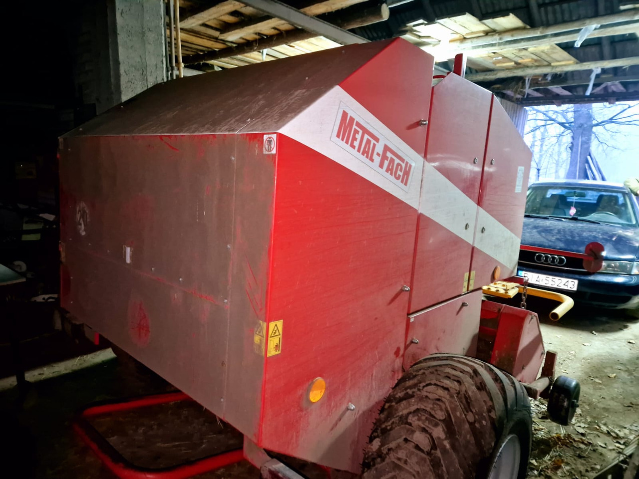 METAL-FACH Z-562 - Round baler: picture 5 METAL-FACH Z-562 - Round baler: picture 5