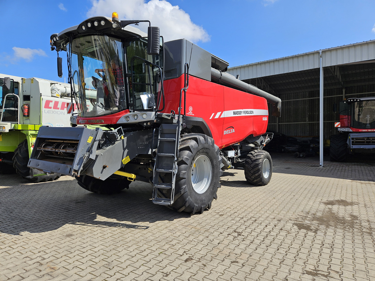 Massey Ferguson Delta 9380 - Combine harvester: picture 2 Massey Ferguson Delta 9380 - Combine harvester: picture 2