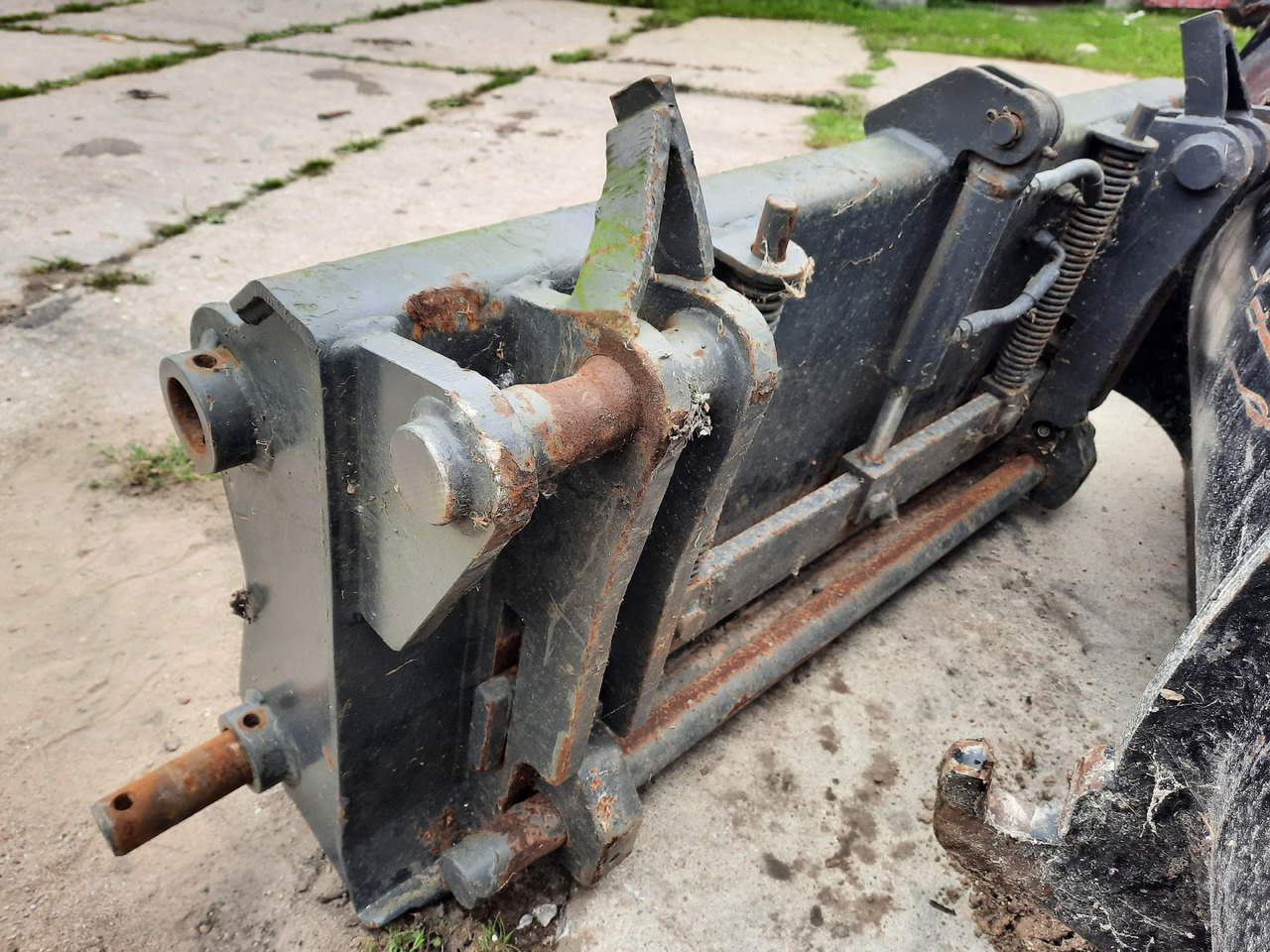 NEW HOLLAND KM 2.5 250 - Bucket for Construction machinery: picture 4 NEW HOLLAND KM 2.5 250 - Bucket for Construction machinery: picture 4