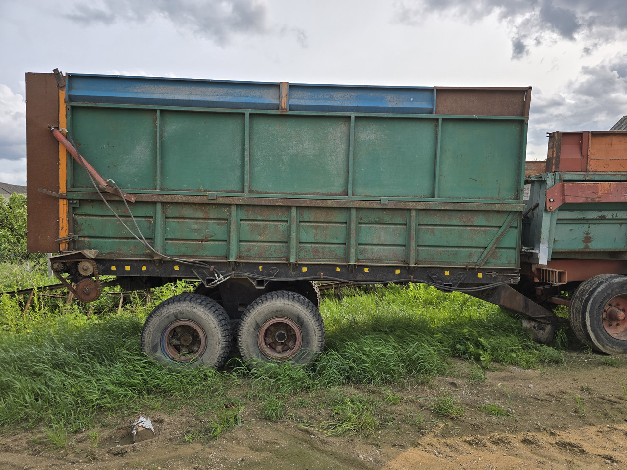 PRT 11 - Manure spreader: picture 1 PRT 11 - Manure spreader: picture 1