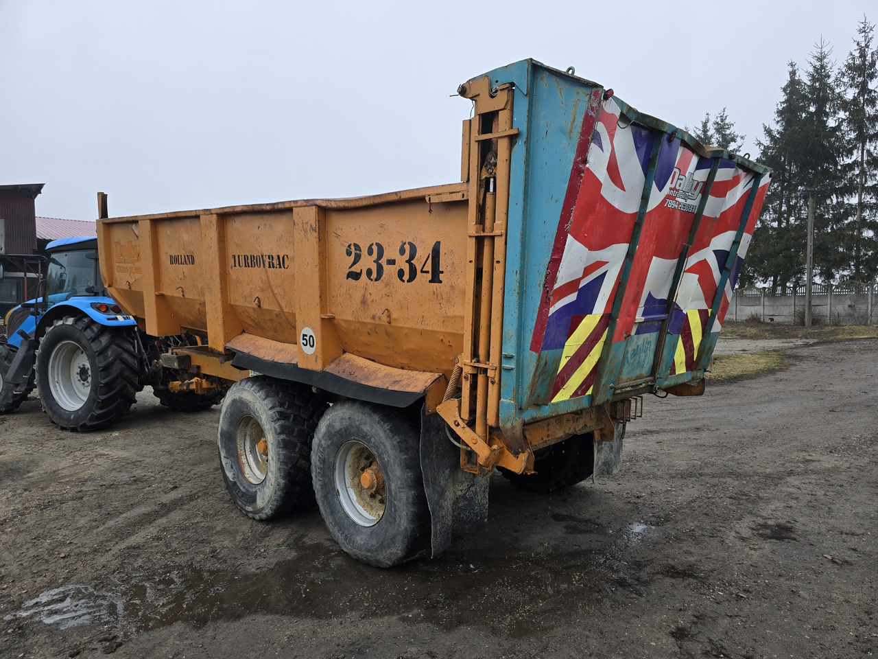 ROLLAND TURBOVRAC 23-34 - Farm tipping trailer/ Dumper: picture 4 ROLLAND TURBOVRAC 23-34 - Farm tipping trailer/ Dumper: picture 4