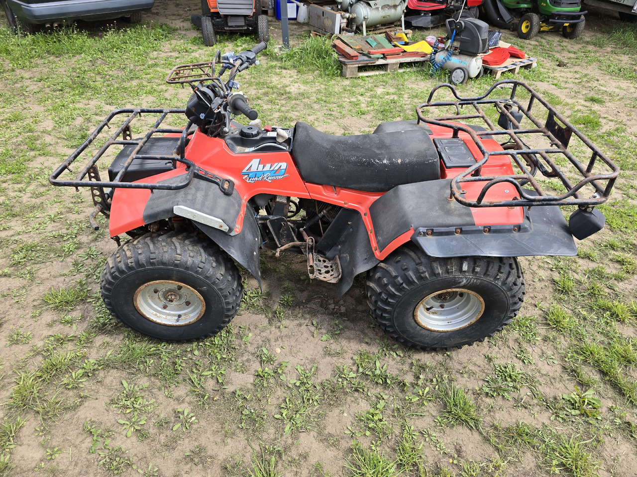 SUZUKI LT-F4WD QUAD RUNNER, 4x4 - Side-by-side/ ATV: picture 3 SUZUKI LT-F4WD QUAD RUNNER, 4x4 - Side-by-side/ ATV: picture 3